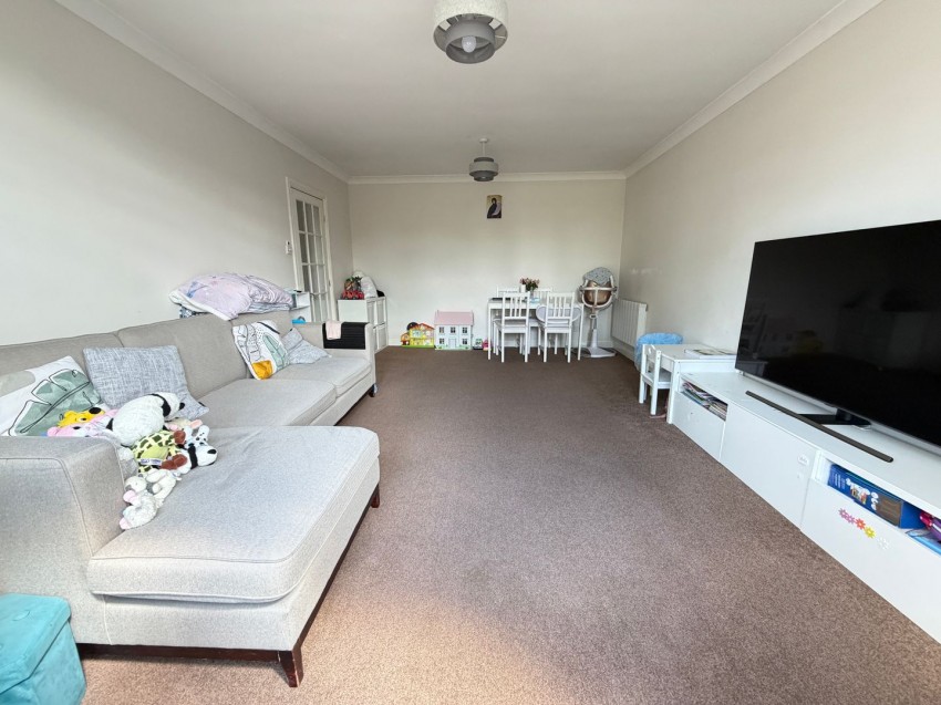 Images for Ashgrove Road, Ashford, Surrey