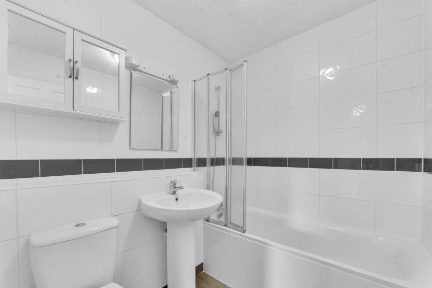 Images for Gresham Road, Staines