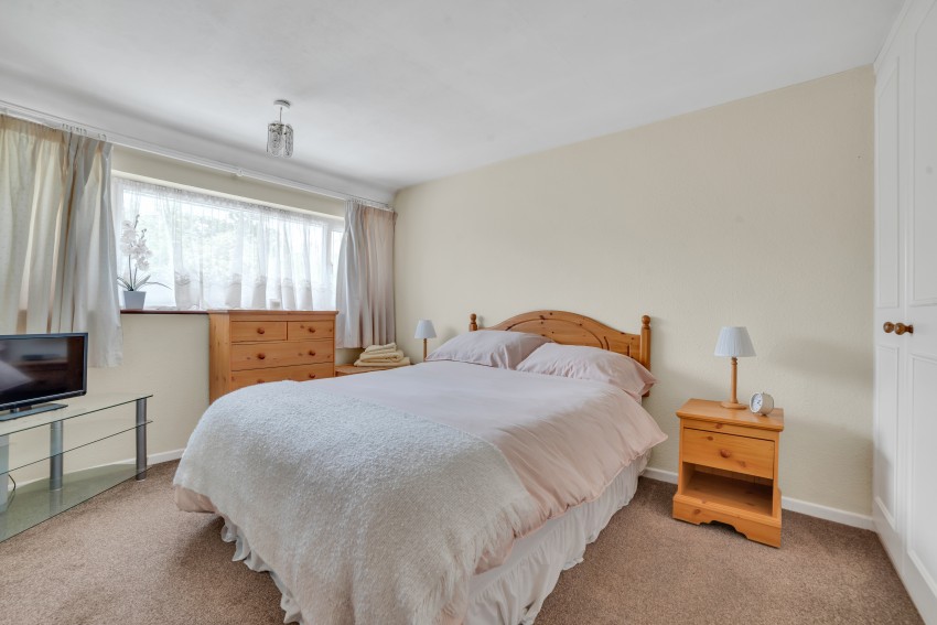 Images for Knightsbridge Crescent, Staines-upon-Thames, Surrey