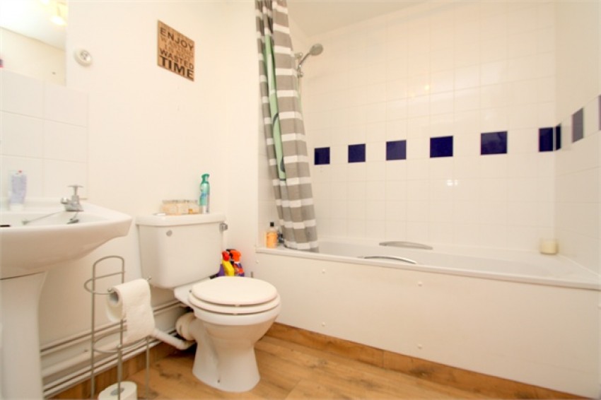 Images for Yeoman Drive, STAINES-UPON-THAMES
