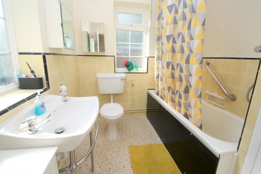 Images for Orchard Way, Ashford, Surrey