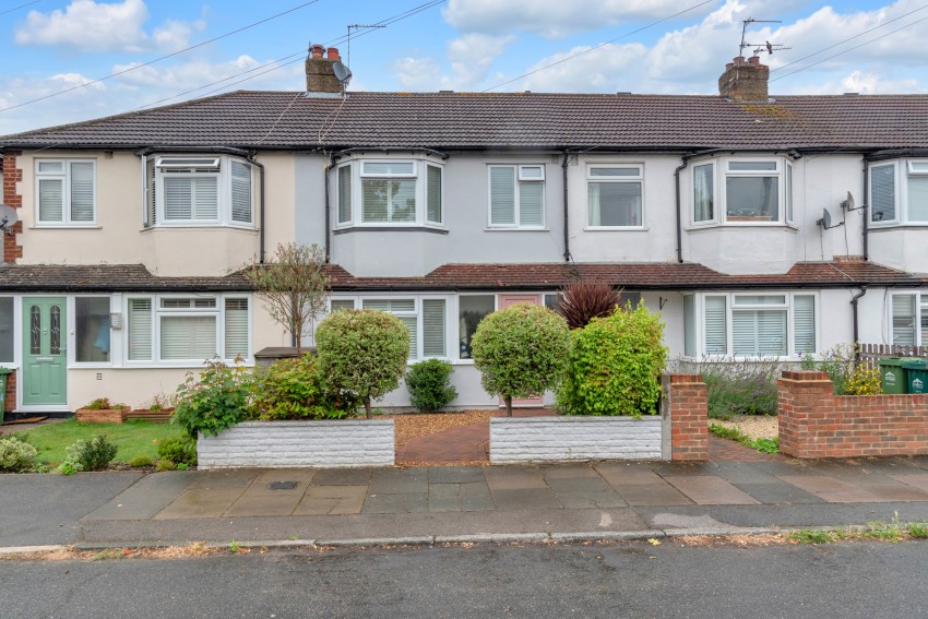 Images for Stainash Crescent, Staines-upon-Thames, Surrey