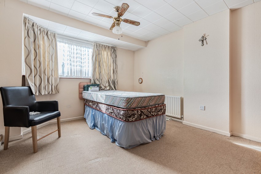 Images for Knightsbridge Crescent, Staines-upon-Thames, Surrey