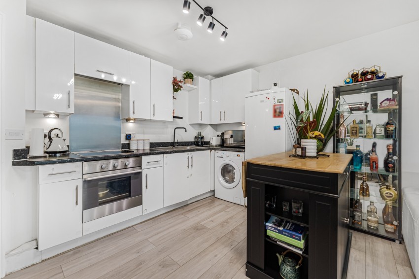 Images for London Road, Ashford, Surrey