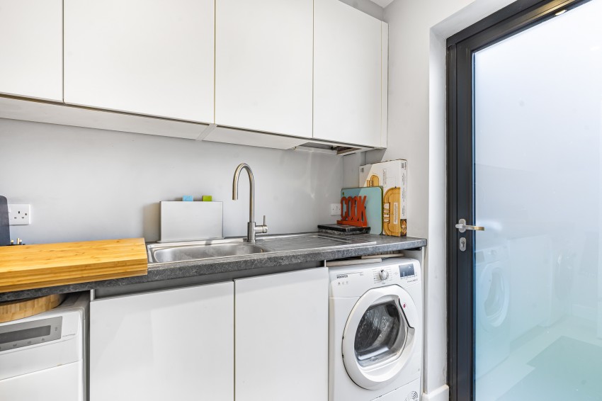 Images for Gordon Close, Staines-upon-Thames, Surrey