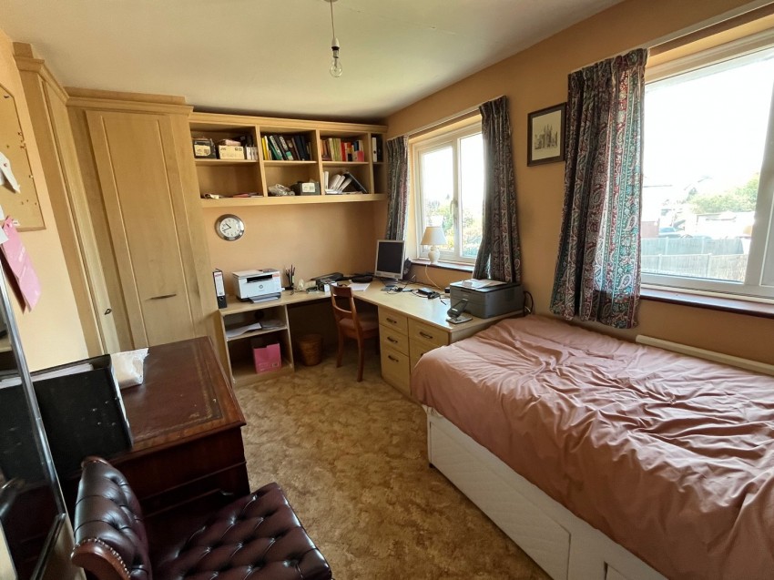 Images for Harvest Road, Feltham, Greater London