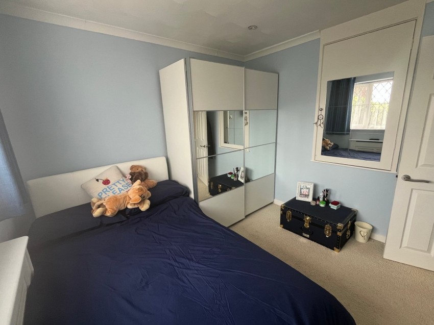 Images for Mayfield Close, Ashford, Surrey