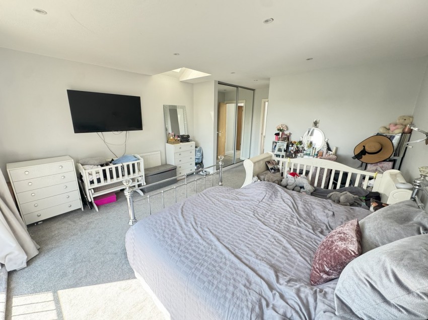 Images for Reedsfield Road, Ashford, Surrey
