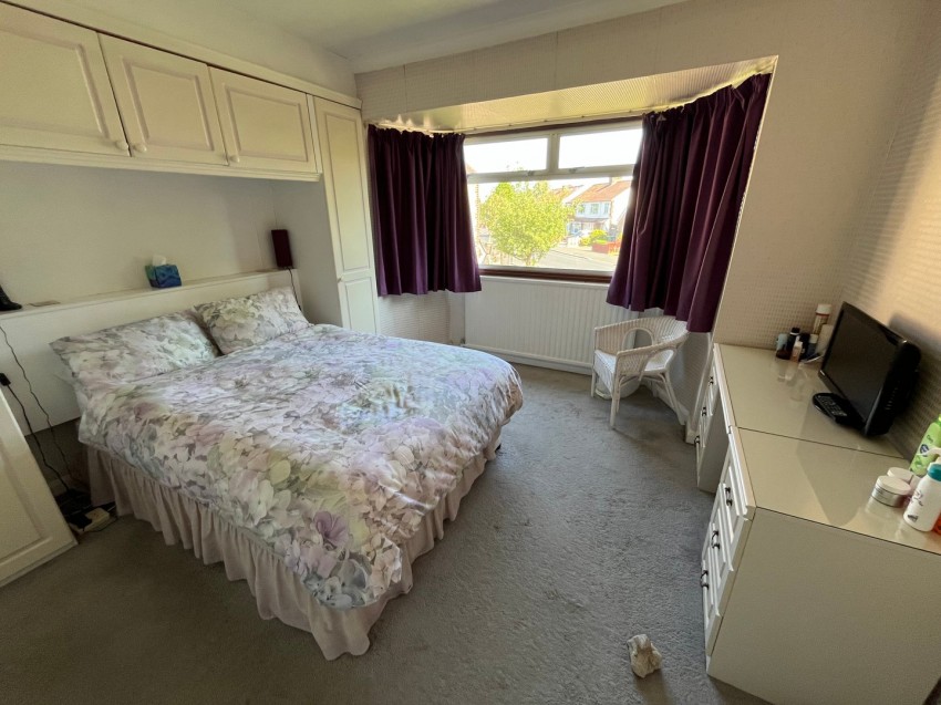 Images for Ashford Crescent, Ashford, Surrey