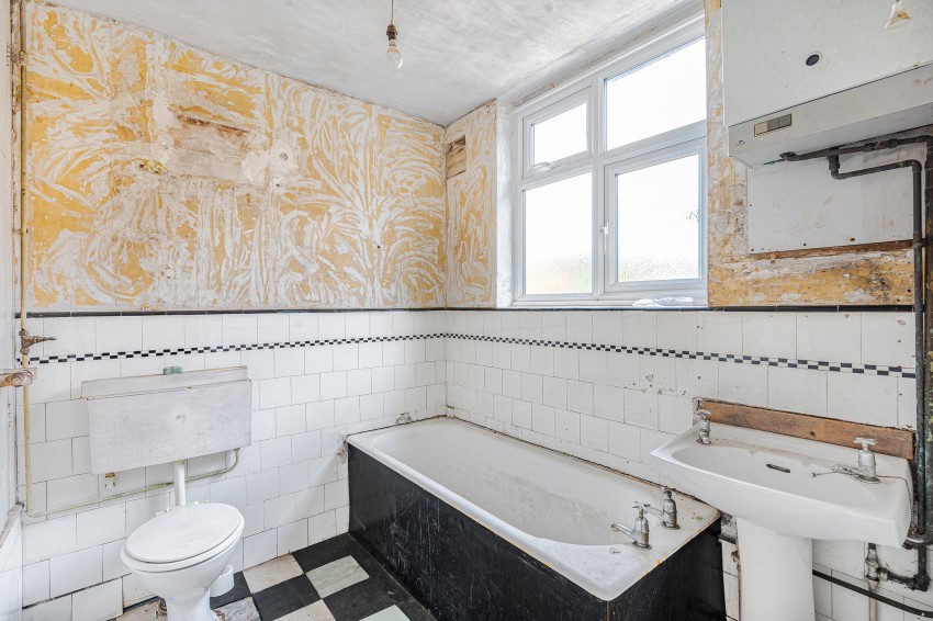 Images for Penton Avenue, Staines-upon-Thames, Surrey