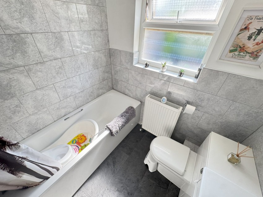 Images for Woodthorpe Road, Ashford, Surrey