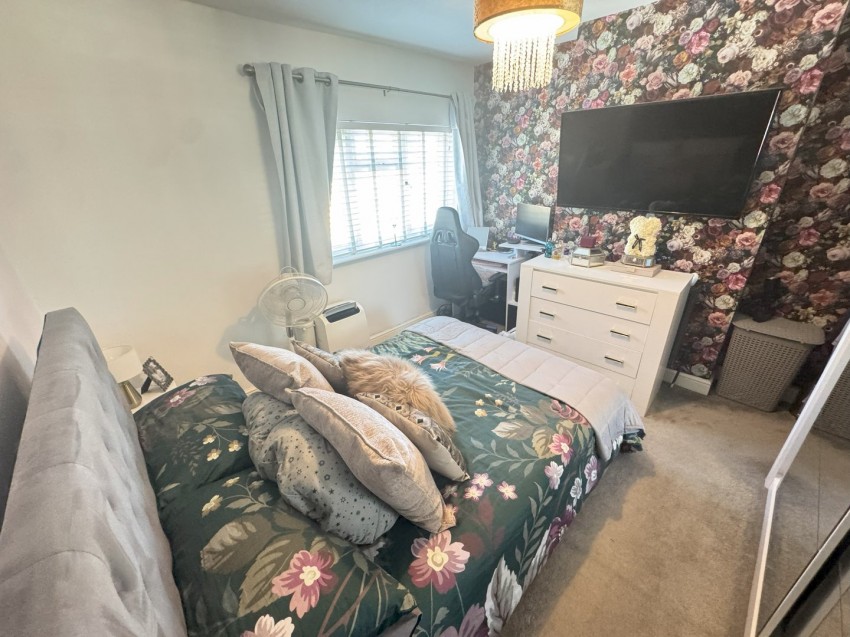 Images for Woodthorpe Road, Ashford, Surrey