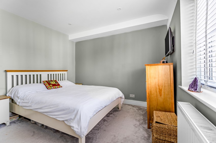 Images for Kenilworth Gardens, Staines-upon-Thames, Surrey