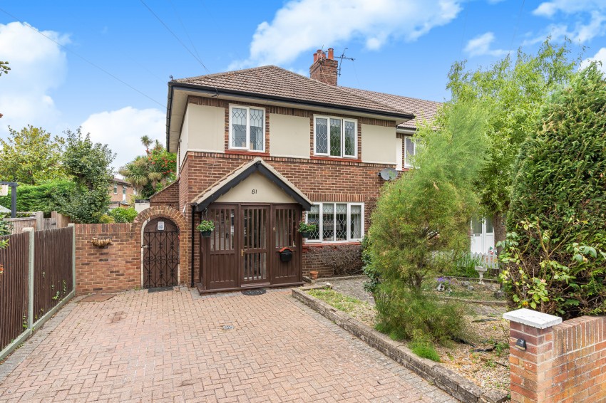 Images for Brookside Avenue, Ashford, Surrey