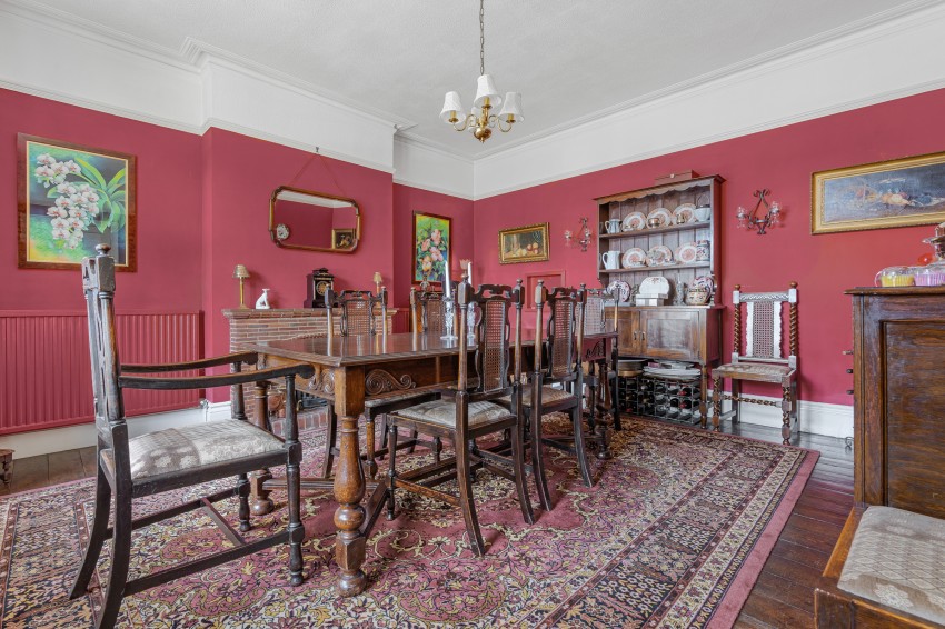 Images for Station Crescent, Ashford, Surrey