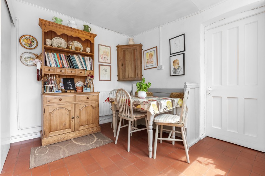 Images for Station Crescent, Ashford, Surrey