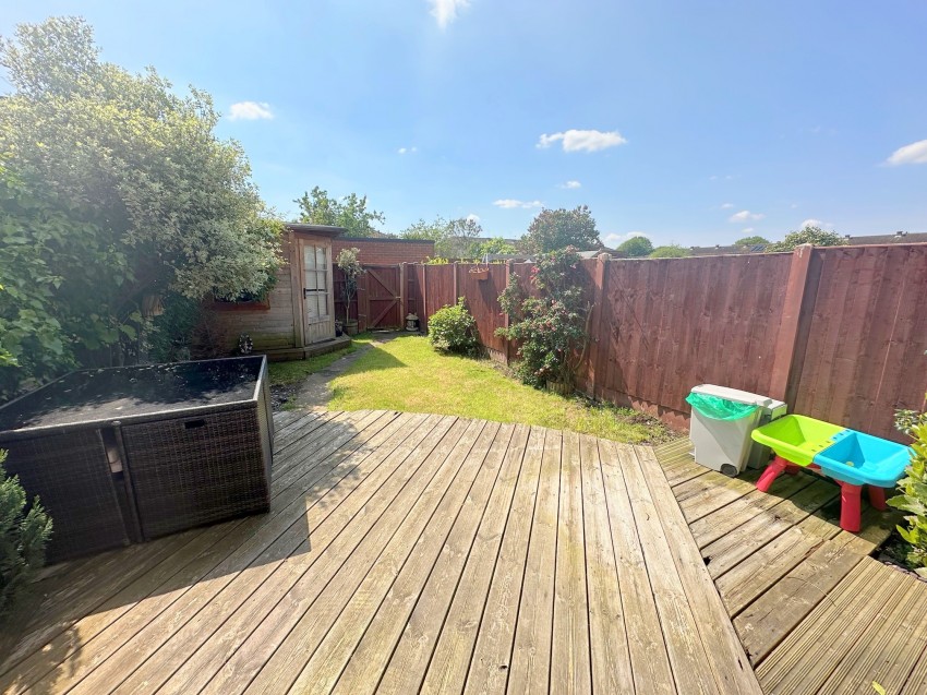 Images for Shaftesbury Crescent, STAINES-UPON-THAMES
