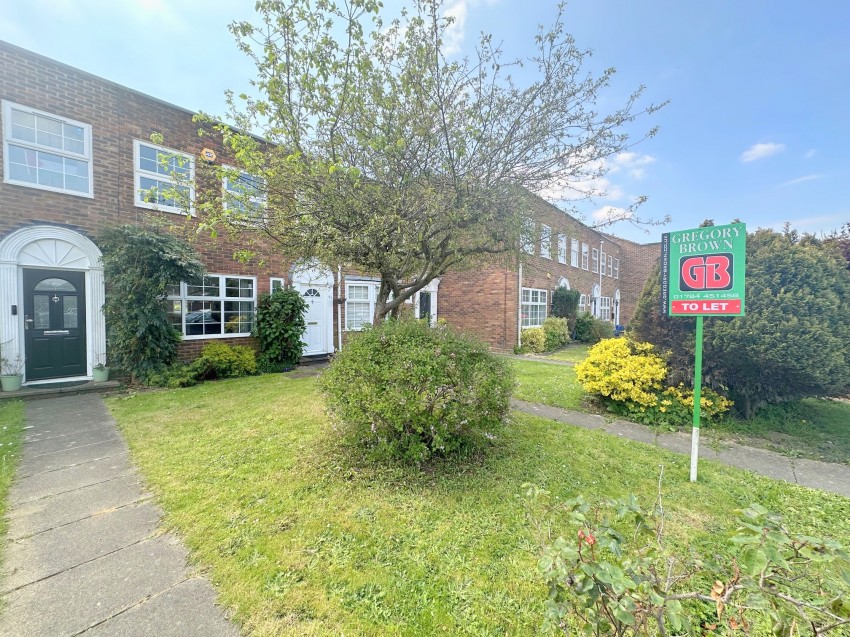 Images for Shaftesbury Crescent, STAINES-UPON-THAMES