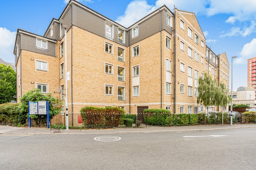 Images for High Street, Feltham, Greater London