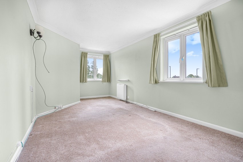 Images for High Street, Feltham, Greater London