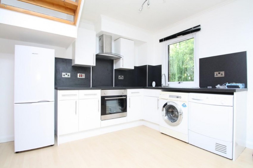 Images for Aspen Close, Staines-upon-Thames, Surrey