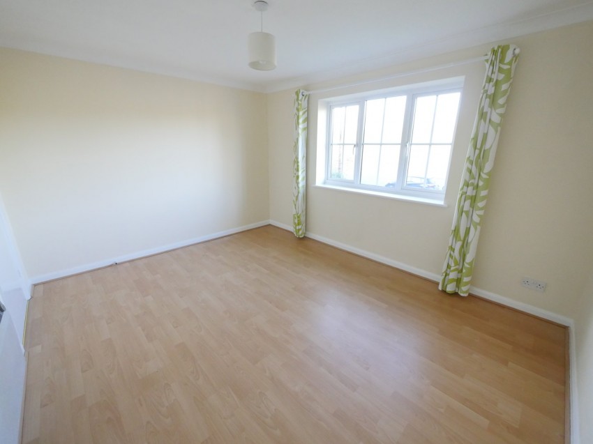 Images for London Road, Ashford, Surrey