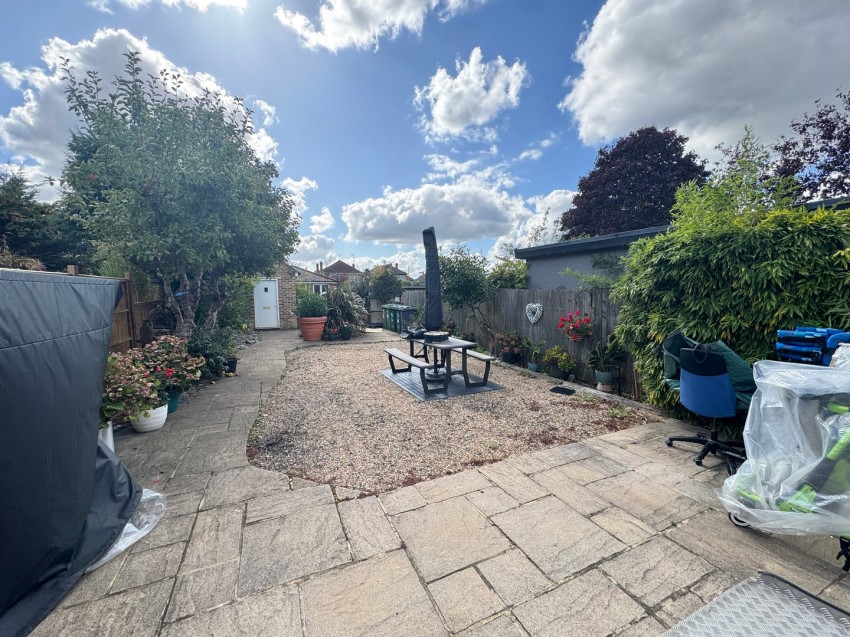 Images for Ashgrove Road, Ashford, Surrey