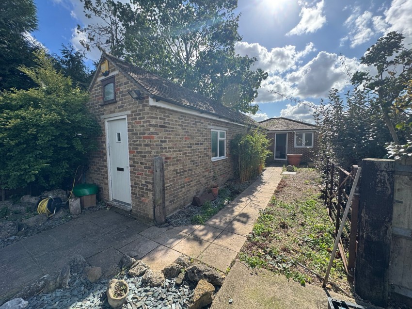 Images for Ashgrove Road, Ashford, Surrey