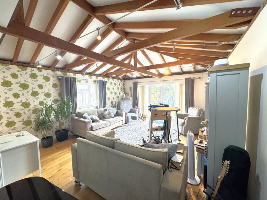 Images for Ashgrove Road, Ashford, Surrey