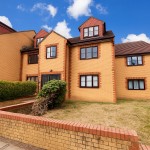 Images for Avenue Road, Staines-upon-Thames