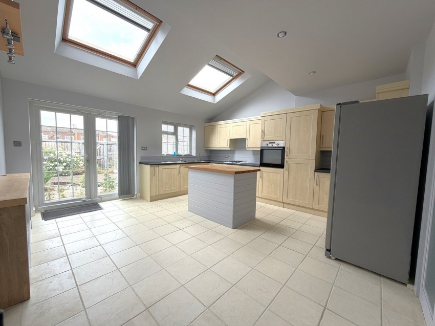 Images for Shaftesbury Crescent, Staines-upon-Thames, Surrey
