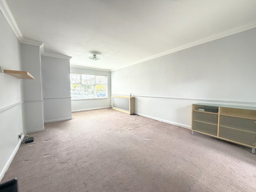 Images for Shaftesbury Crescent, Staines-upon-Thames, Surrey