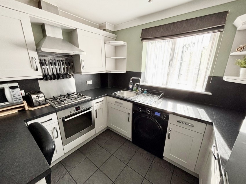 Images for Chertsey Road, Feltham, Greater London