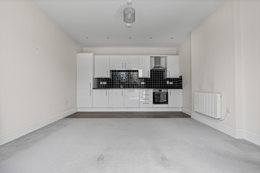 Images for Elmwood Avenue, Feltham, Greater London