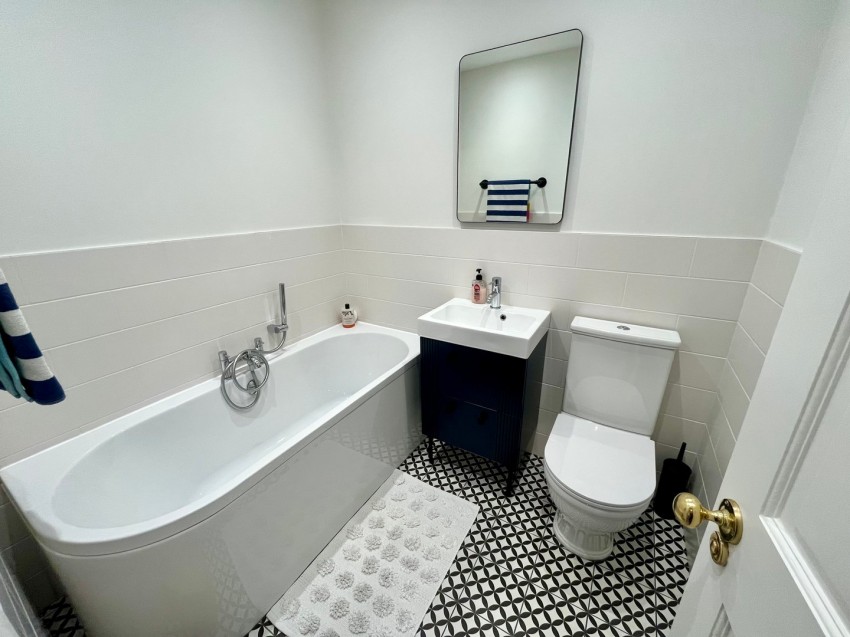 Images for Avenue Road, Staines-upon-Thames, Surrey