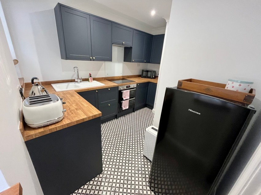 Images for Avenue Road, Staines-upon-Thames, Surrey