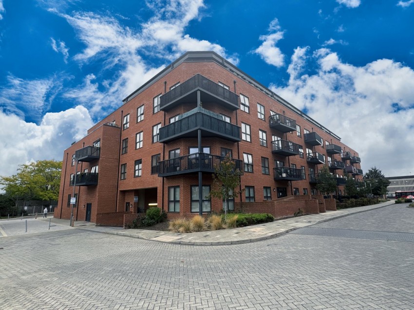 Images for Pitcher Lane, Ashford, Surrey