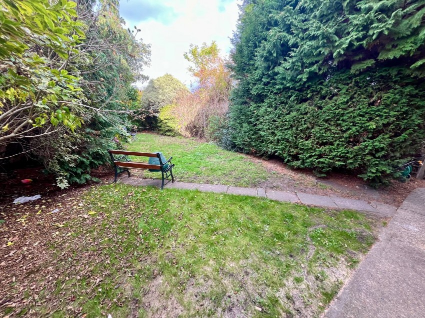 Images for Chattern Hill, Ashford, Surrey