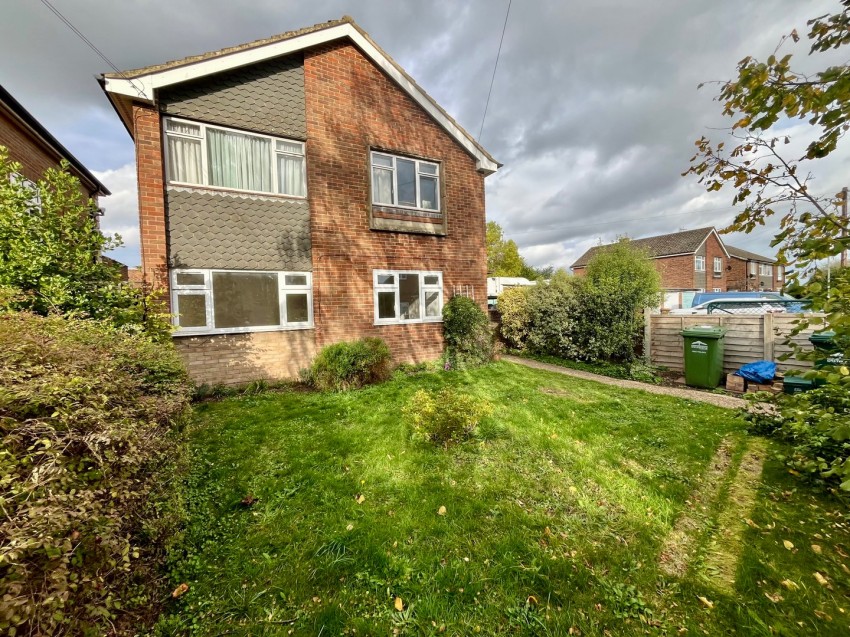 Images for Chattern Hill, Ashford, Surrey