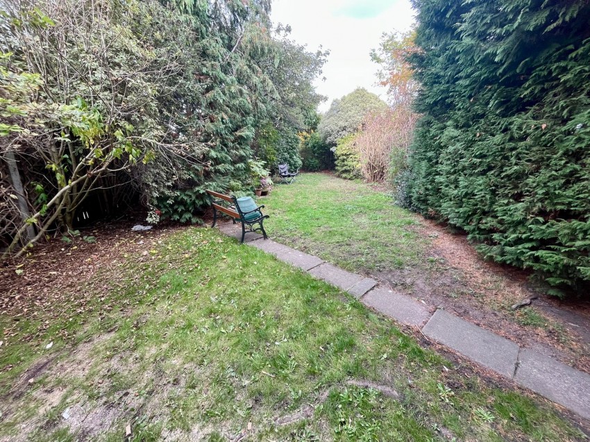 Images for Chattern Hill, Ashford, Surrey