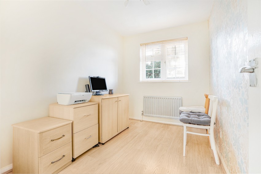 Images for Fairlawns Close, Staines-upon-Thames, Surrey