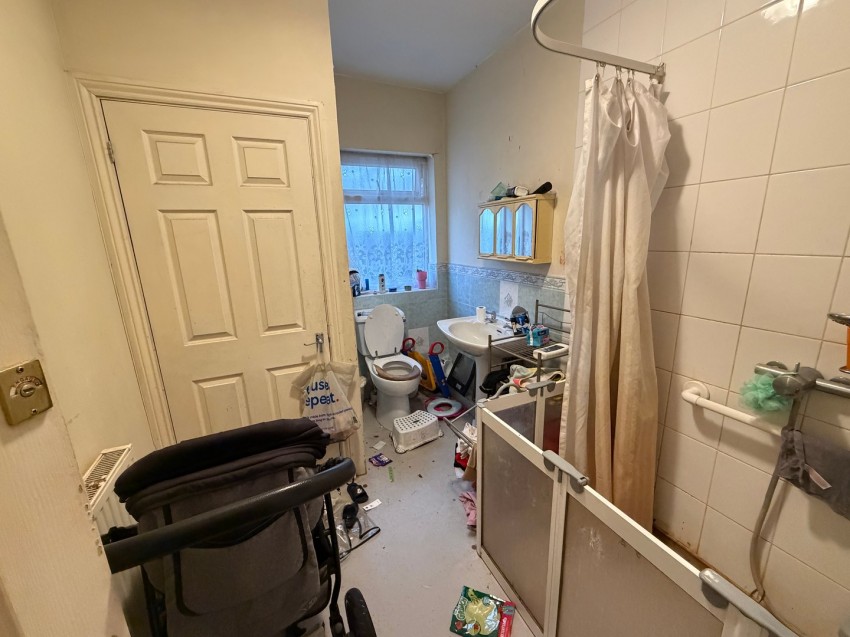 Images for Station Crescent, Ashford, Surrey