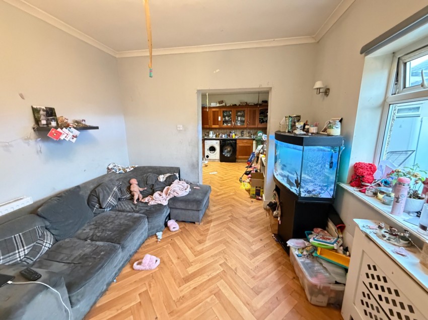 Images for Station Crescent, Ashford, Surrey