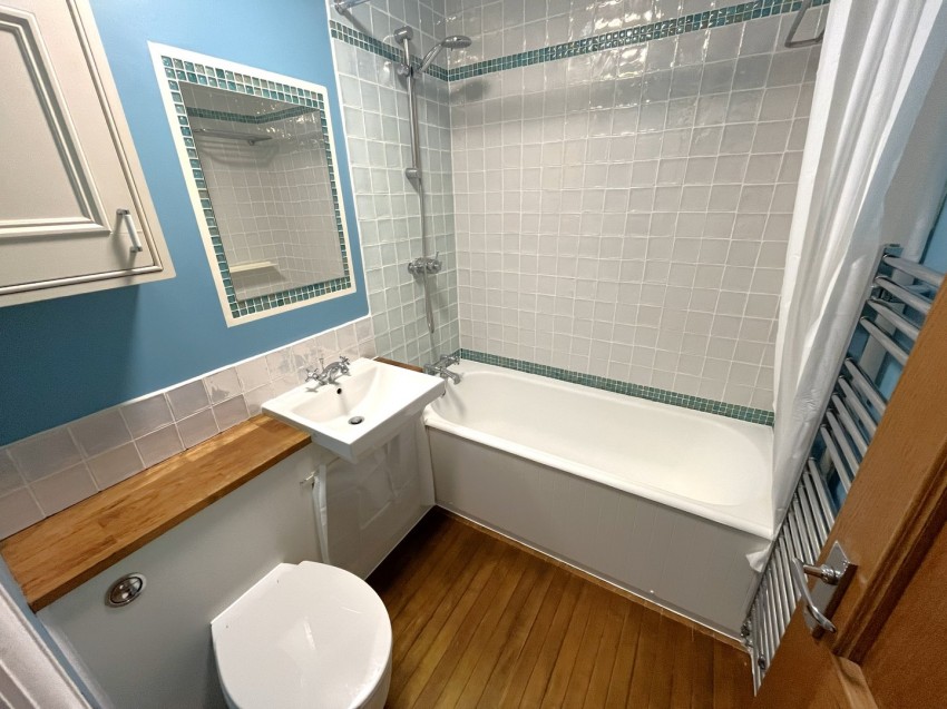 Images for The Crescent, Ashford, Surrey