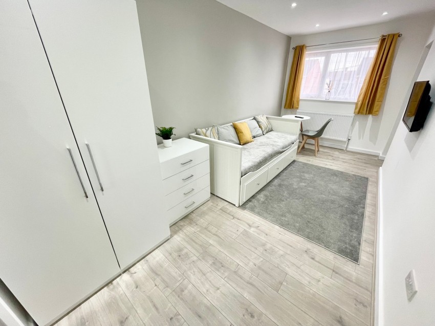 Images for Garden Close, Ashford, Surrey