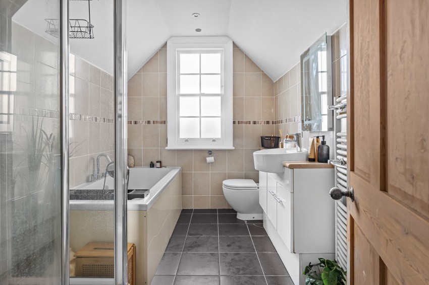 Images for Leacroft Close, Staines-upon-Thames, Surrey