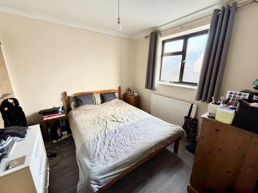 Images for Surrey, STAINES-UPON-THAMES