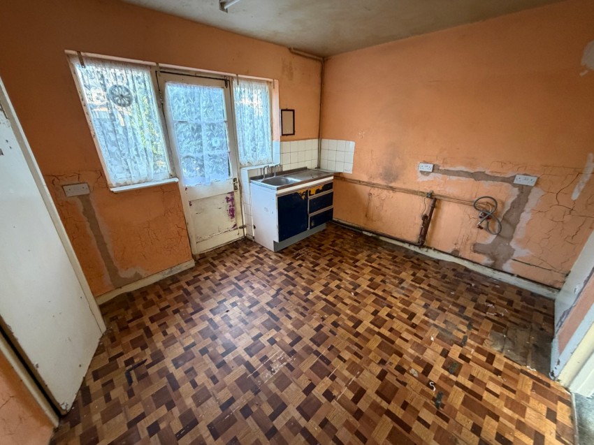 Images for Lucie Avenue, Ashford, Surrey