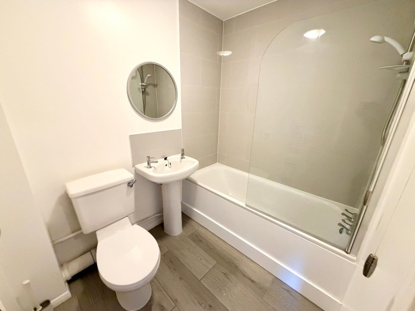 Images for Pippins Court, Ashford, Surrey