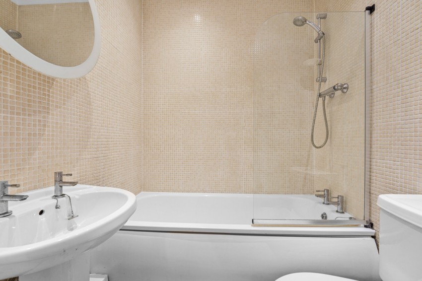Images for George Street, Staines-upon-Thames